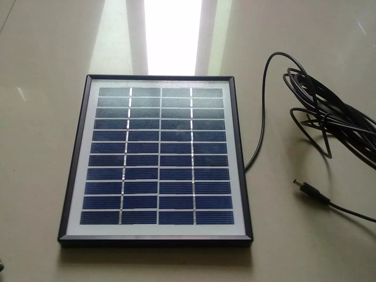 EnergyPal Blue Solaria Solar Panels 11 V 4.5 W solar panel in black frame 11 V 4.5 W