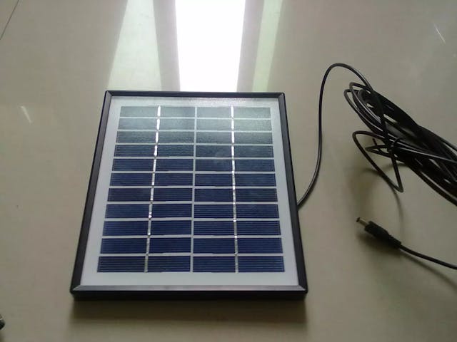 EnergyPal Blue Solaria  Solar Panels 11 V 4.5 W solar panel in black frame 11 V 4.5 W