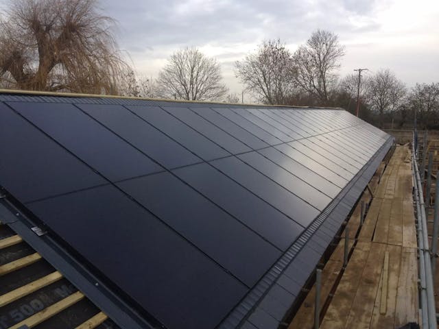 EnergyPal PolyCrown Solar Tech Solar Panels black half cell mono NS-380-400S6-144 NS-400S6-144B